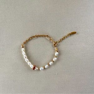 NWT!!!925 Sterling Silver, 18k gold plated, natural pearls, bracelet, gold tone
